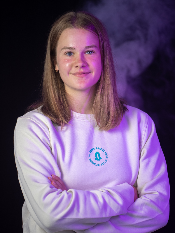Portrait 25-26 Klara (1) https://rocket-rookies.com/wp-content/uploads/2025/08/Portrait-25-26-Klara-1.png